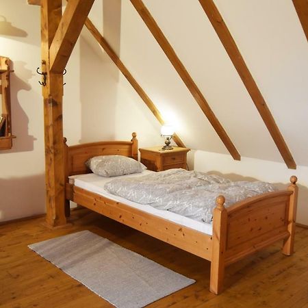 Bucicky Mlyn Hotell Rozdalovice Exteriör bild
