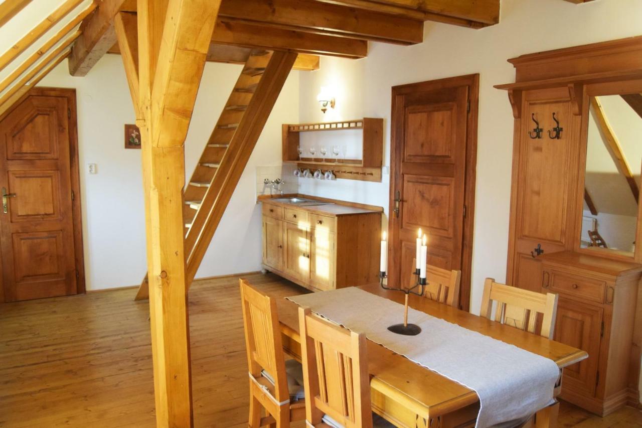 Bucicky Mlyn Hotell Rozdalovice Exteriör bild